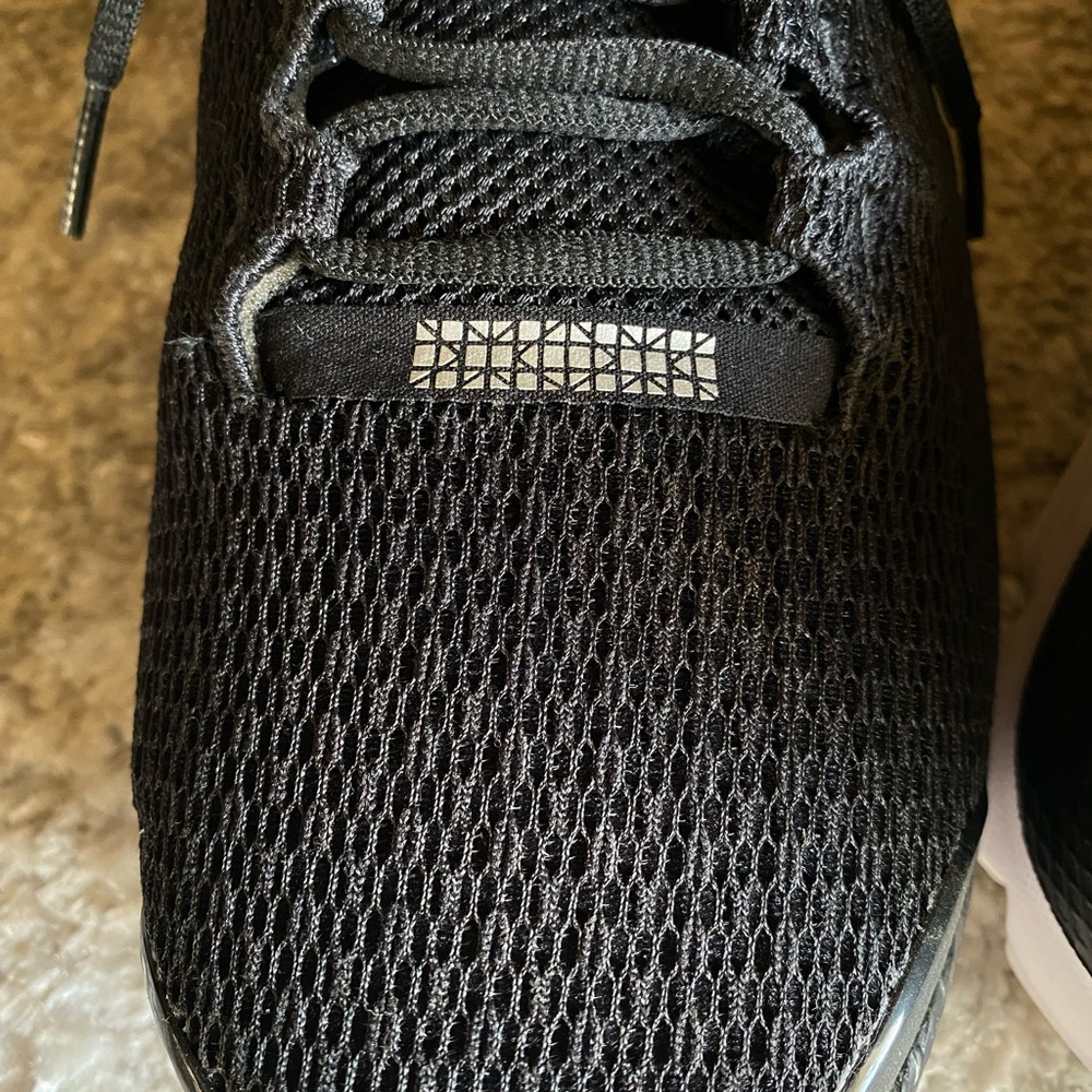 Under Armour charged Gemini Athletic Shoes - Picture 7 of 10
